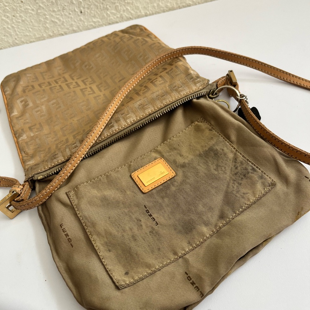 Fendi Beige Crossbody Bag with Charm - Picture 10 of 10